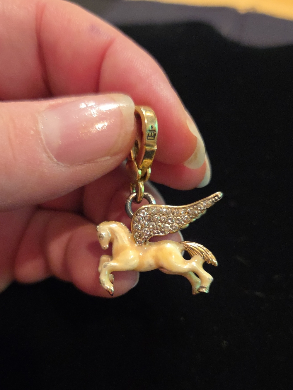 JUICY COUTURE PEGASUS CHARM